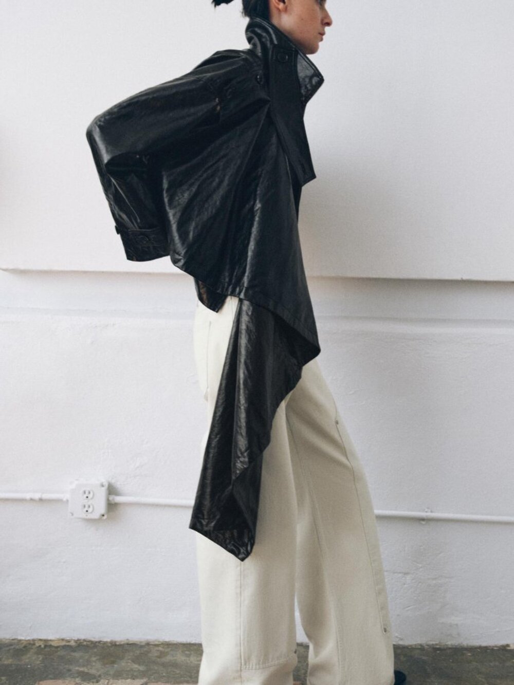 BNWT ZARA WOMEN FAUX LEATHER JACKET WITH SCARF ZW COLLECTION BLACK - Picture 4 of 11